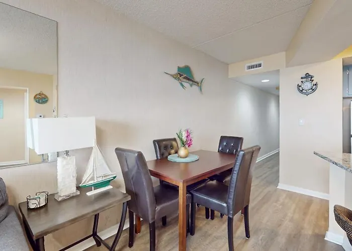 Adorable Beachfront With Balcony Incredible Views Pools & Game *
